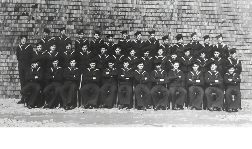 Course Photo - 48A  (April 1943) Scott (back row, 3rd from right)